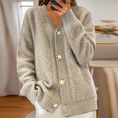 Eloise | Cozy Cable-Knit Cardigan