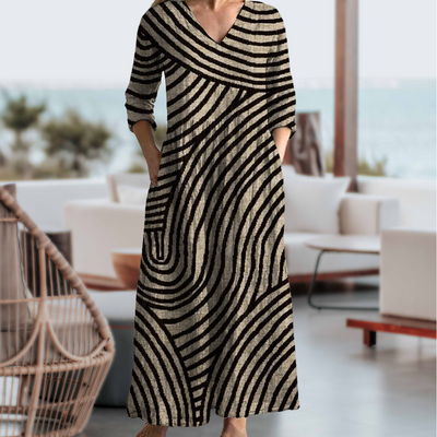 Zoe™ - Elegant and Practical Striped Dress
